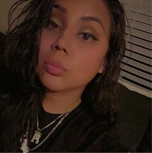 Meet your Posher, Faviola gutierrez